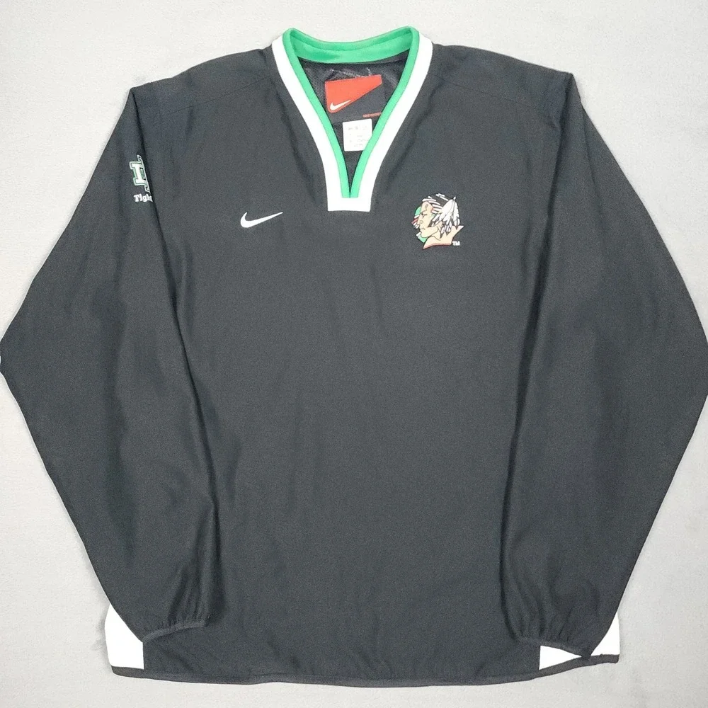 Vintage Nike North Dakota Fighting Sioux Hockey Jacket Mens M Black Pullover